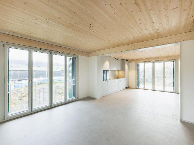 Moderne 3.5 Zimmerwohnung in Knonau nähe Bahnhof