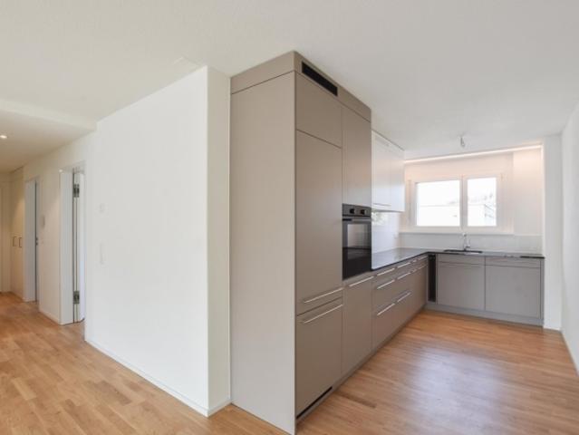 moderne 3.5 Zimmerwohnung zum Vermieten