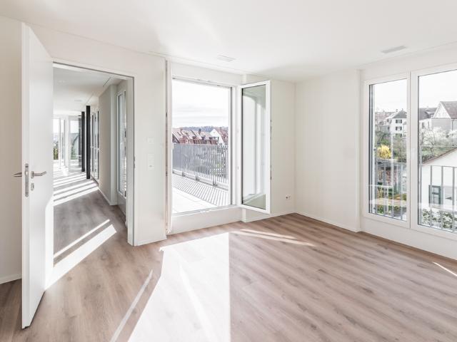 Moderne 3.5 Zimmer Attikawohnung mit grosszügiger Terrasse