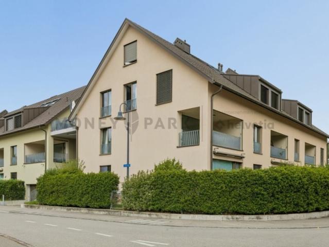 Moderne 3.5 Zimmer Maisonette mit eigenem Garten