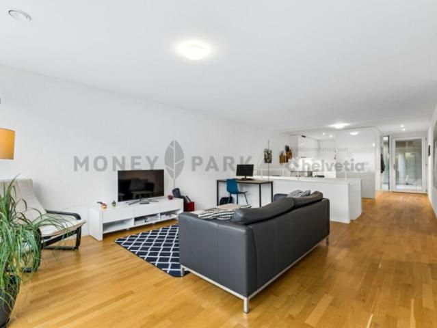 Moderne 3.5 Zimmer Maisonette mit eigenem Garten