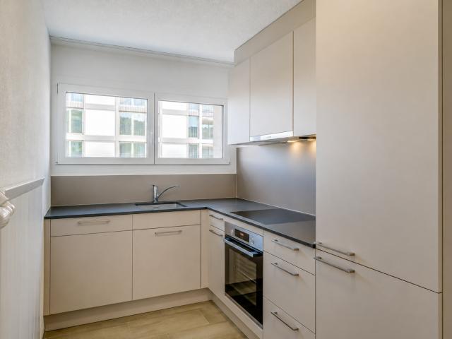 MODERNE 3.5 Zimmer Wohnung