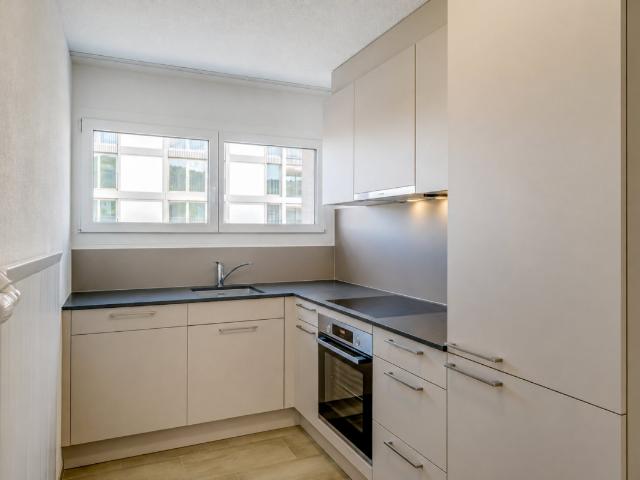 MODERNE 3.5 Zimmer Wohnung
