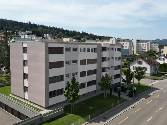 MODERNE 3.5 Zimmer Wohnung