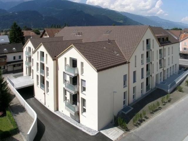 Moderne 3.5 Zimmer Wohnung in Maienfeld zu vermieten!