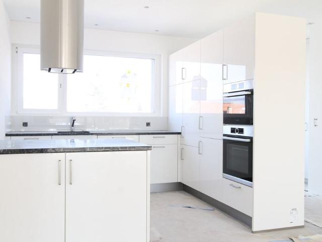Moderne 3.5 Zimmer Wohnung mit Balkon in Biberist