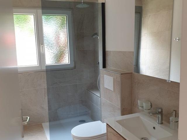 Moderne 3.5 Zimmer Wohnung mit Balkon in Romanshorn
