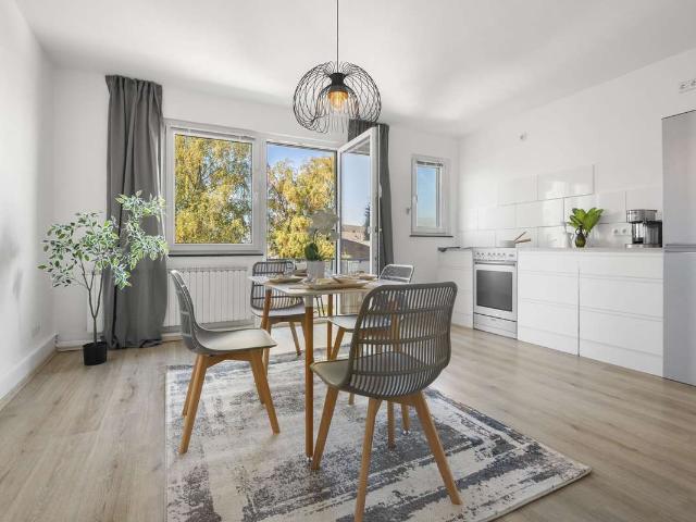 Moderne 3,5 Zimmer Wohnung mit Balkon *provisionsfrei
