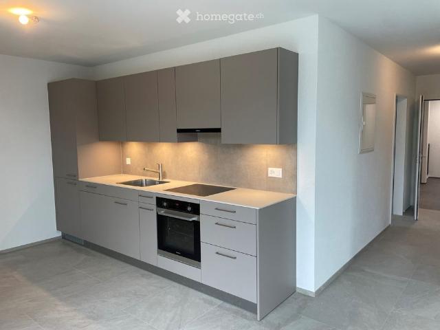 Moderne 3.5 Zimmer Wohnung mit Balkon und Garage in Frenkendorf