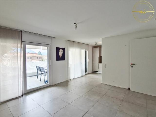 MODERNE 3.5 ZIMMER WOHNUNG MIT GROSSER TERRASSE