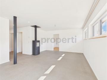 Moderne 3.5 Zimmer Wohnung mit erstklassiger Lage in Rohrbachgraben