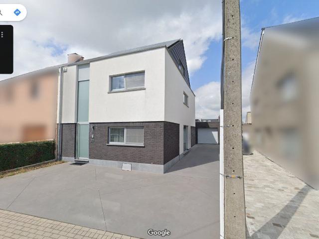 Moderne 3 slaapkamer woning met tuin, EPC A