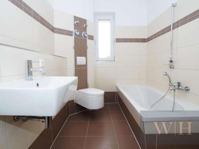 Moderne 3 Raum Wohnung mit Tageslichtbad und Balkon!