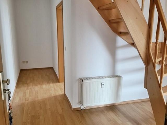 moderne 3 Raum Dachgeschoß Maisonette zu vermieten
