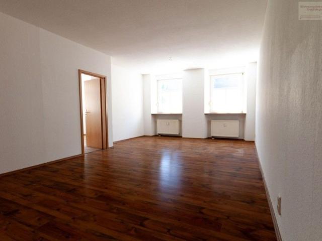 Moderne 3 Raum Stadtwohnung zentral in Scheibenberg!