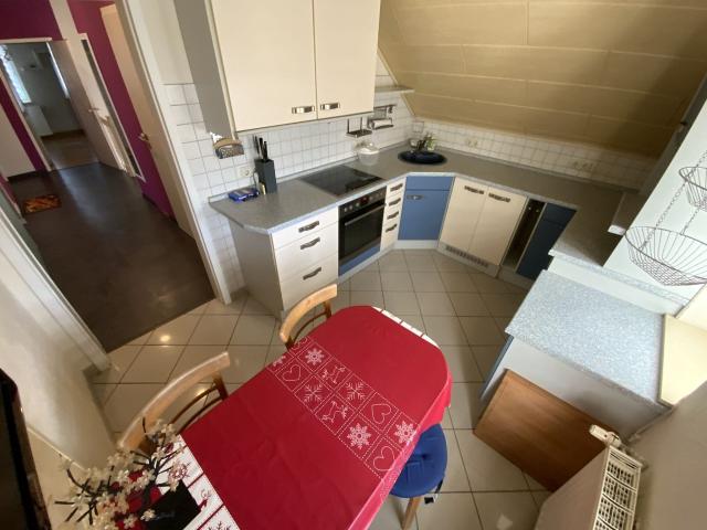 Moderne 3 Raumwohnung mit Küche