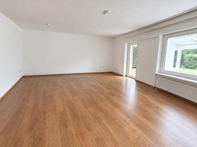 Moderne 3 Zi. EG. Wohnung, Wintergarten, Gäste WC in 33330 Gütersloh