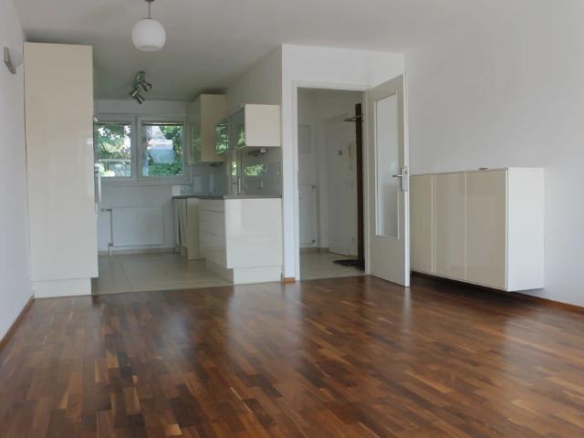 Moderne 3 Zi Wohnung mit Balkon in Mödling, 76m², gepflegt, offene Wohnküche!