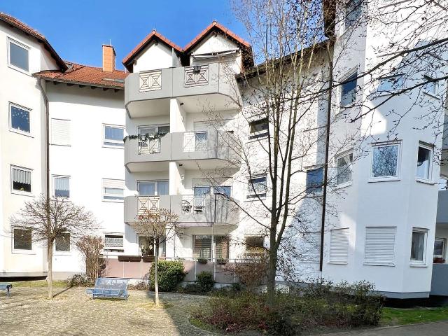 Moderne 3 Zi Whg. mit Garage in ruhiger Lage von Hockenheim