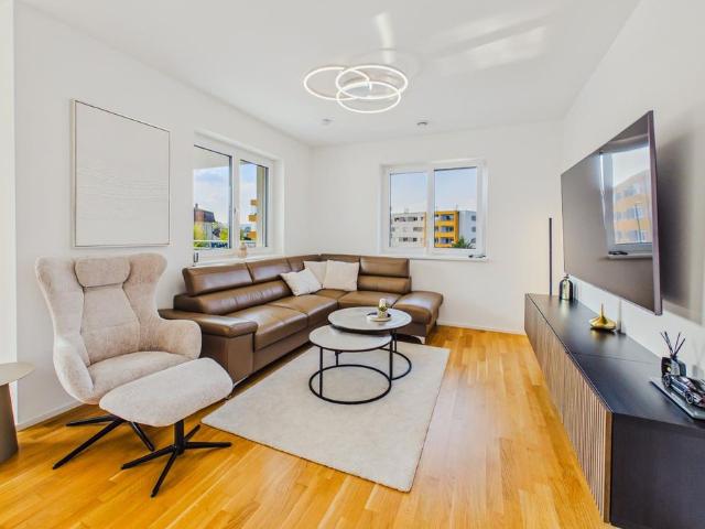 Moderne 3 Zimmer Neubauwohnung mit Balkon, Klimaanlage & Tiefgarage in Wels Laahen