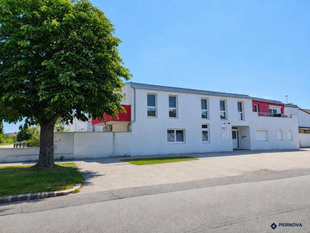 Moderne 3 Zimmer Neubauwohnung mit Balkon & Seenähe – Wohnen nahe dem Neufelder See
