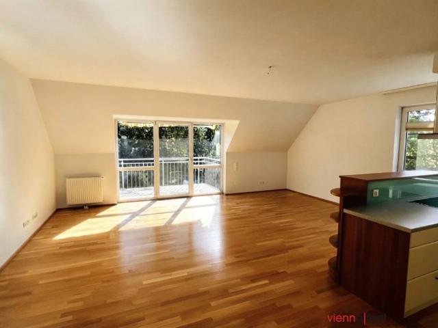 Moderne 3 Zimmer Neubauwohnung mit Balkon, Südwestausrichtung, Grünblick, parkähnlicher Garten