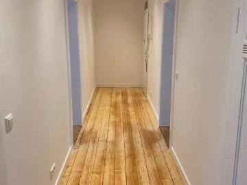 Etagenwohnung for rent in De-Haen-Platz