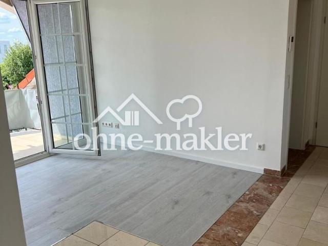 MODERNE 3 ZIMMER DACHGESCHOSSWOHNUNG MIT BALKON, LOGGIA & EINBAUKÜCHE IN KARBEN