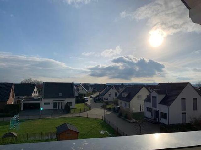 Moderne 3 Zimmer Dachgeschosswohnung mit Blick über Bielefeld