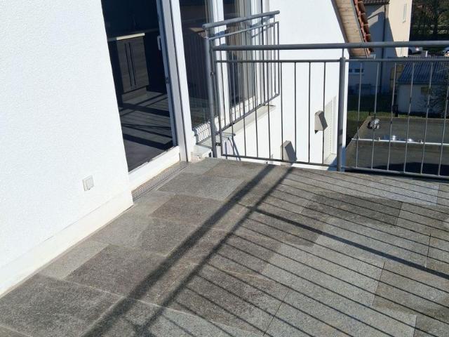 Moderne 3 Zimmer DG Wohnung in Ingolstadt Nordost
