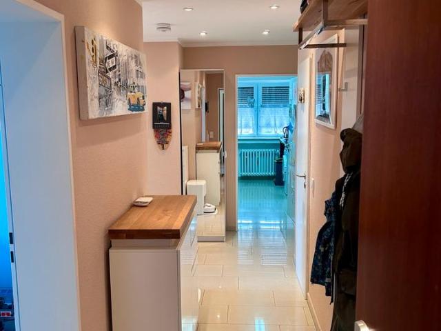 Moderne 3 Zimmer Eigentumswohnung mit Balkon und Tiefgaragenplatz