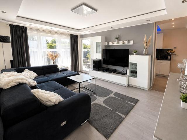 Moderne 3 Zimmer Eigentumswohnung mit großer Sonnenterrasse