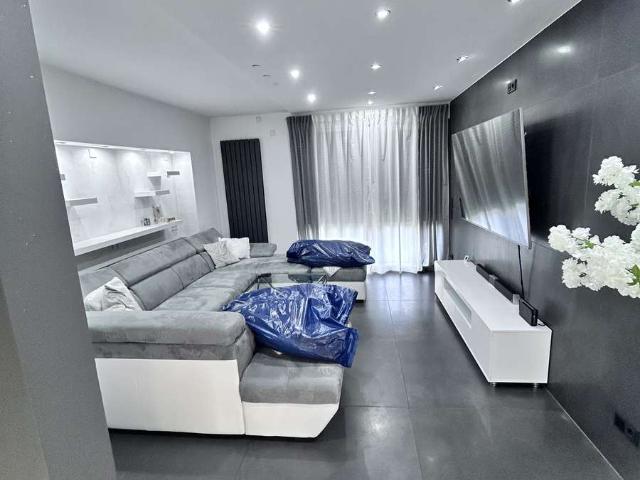 Moderne 3 Zimmer Erdgeschosswohnung mit großer Terrasse und Garten in Limeshain