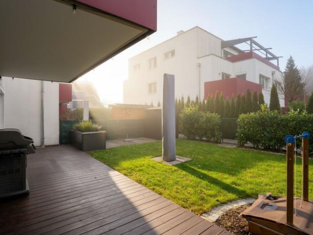 Niedrigenergiehaus! Geförderte 3 Zimmer Gartenwohnung inkl. 2 Garagenplätze im Eigentum