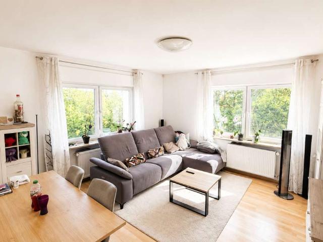 Moderne 3 Zimmer Wohnung am Waldrand