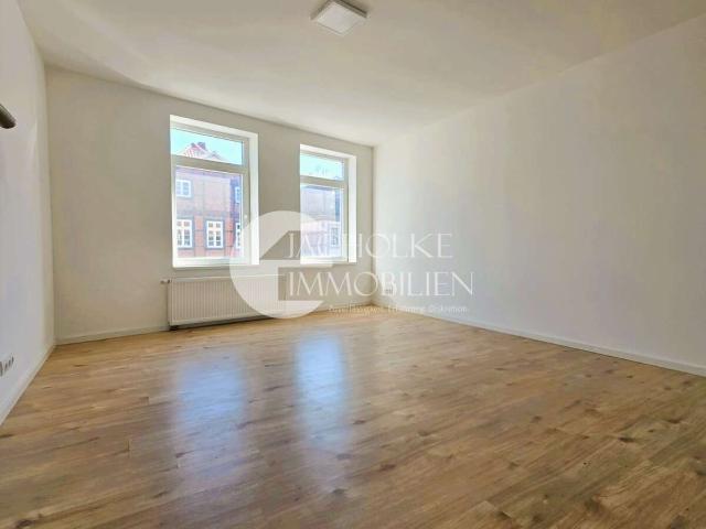 Moderne 3 Zimmer Wohnung im OG links – zentral, sofort verfügbar