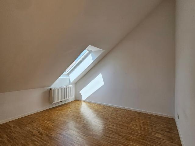 Moderne 3 Zimmer Wohnung im Nürnberger Norden auf zwei Etagen