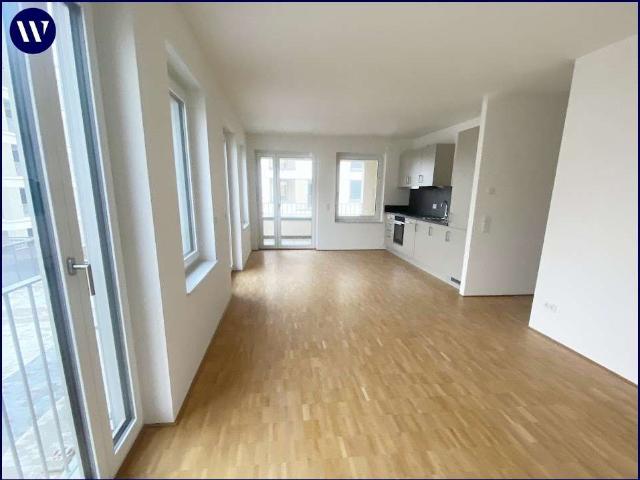 Moderne 3 Zimmer Wohnung in angenehmer Größe, Neubauausstattung, Balkon, Einbauküche, Aufzug