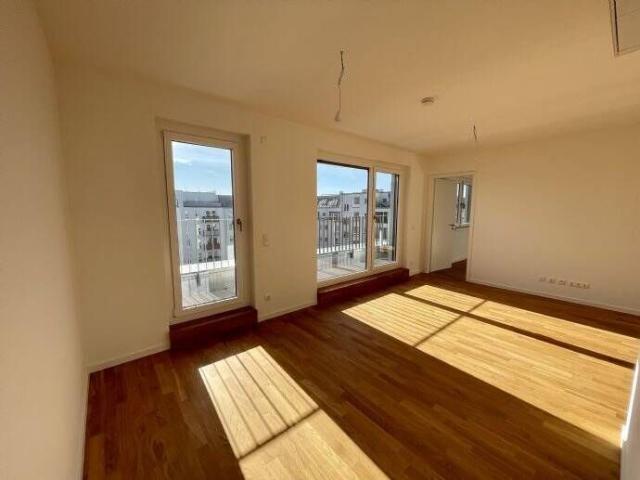 Moderne 3 Zimmer Wohnung in der obersten Etage | Klimaanlage | Weitblick