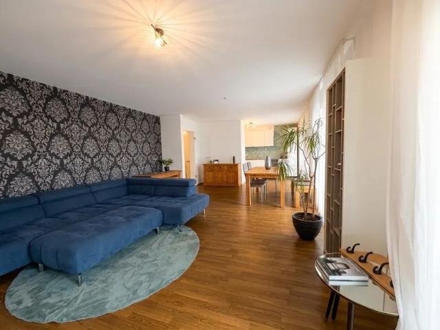 Moderne 3 Zimmer Wohnung mit Aufzug direkt in die Wohnung mitten im Zentrum von Ahlen!