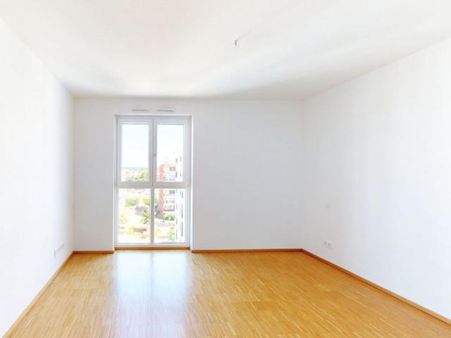 Moderne 3 Zimmer Wohnung mit Balkon