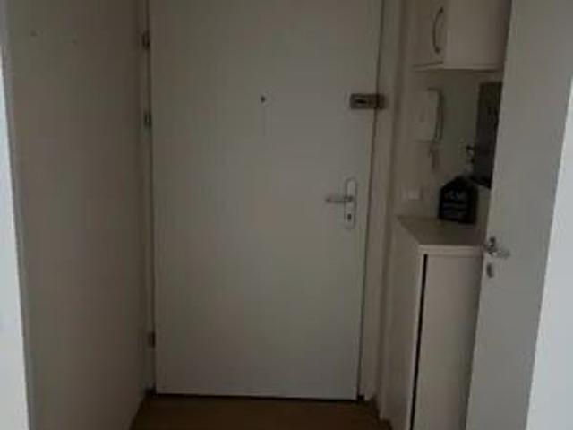 Moderne 3 Zimmer Wohnung mit Balkon