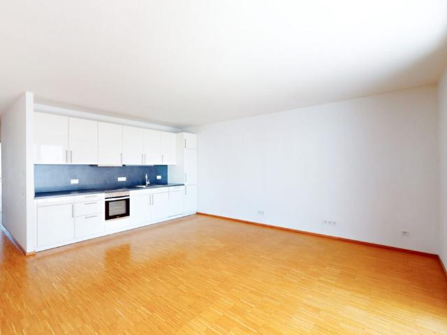 Moderne 3 Zimmer Wohnung mit Balkon