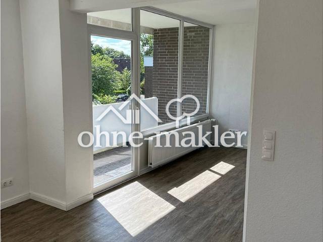 Moderne 3 Zimmer Wohnung mit BALKON und EINBAUKÜCHE