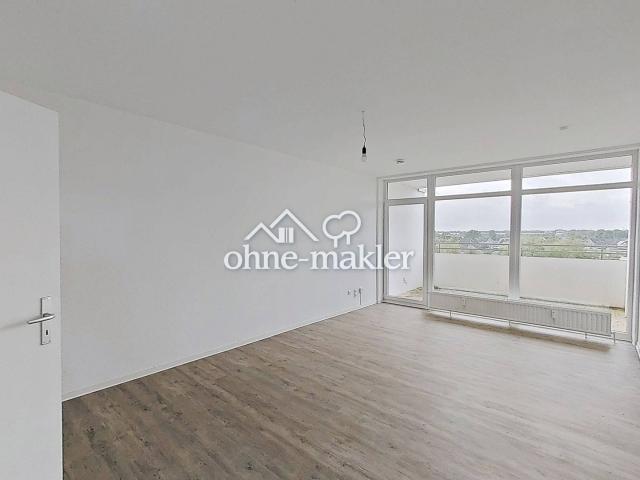 Moderne 3 Zimmer Wohnung mit BALKON und EINBAUKÜCHE In Flensburg Weiche