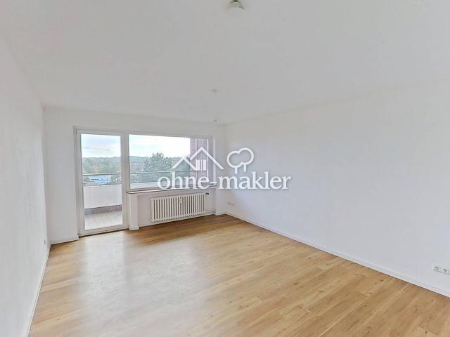 Moderne 3 Zimmer Wohnung mit BALKON und toller Aussicht in Lübeck St. Jürgen