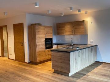 Moderne 3 Zimmer Wohnung mit Balkon und Tiefgarage in Walchsee
