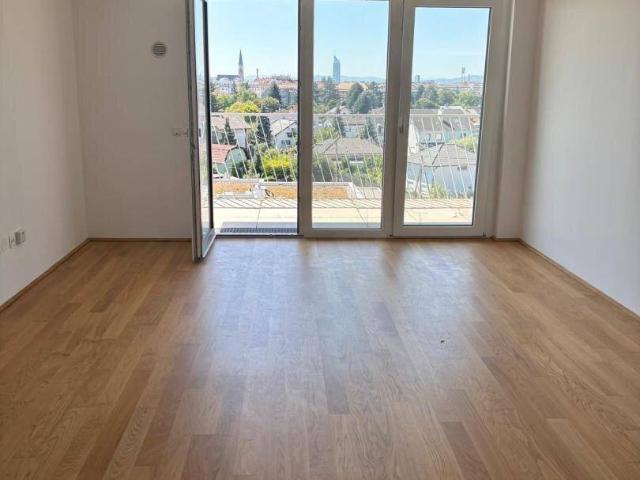 Moderne 3 Zimmer Wohnung mit Balkon und Tiefgaragenplatz im 21. Bezirk