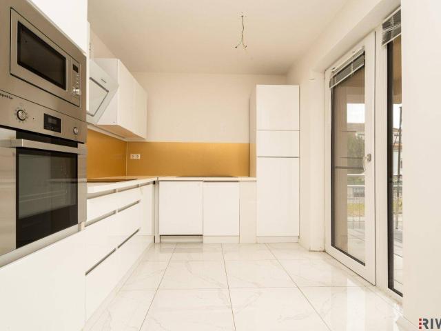 Moderne 3‑Zimmer‑Wohnung mit Balkon & Carport