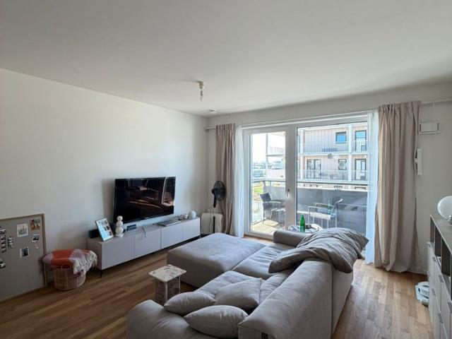 Moderne 3 Zimmer Wohnung mit Balkon direkt am Baakenhafen!